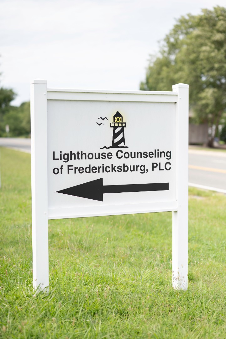 Exterior signage in front of Lighthouse Counseling of Fredericksburg